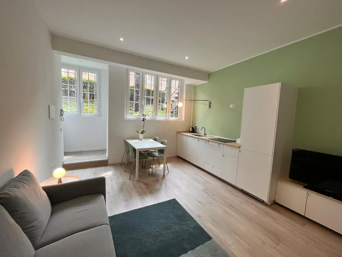 Little Green Flat In Bande Nere Area Mediolan