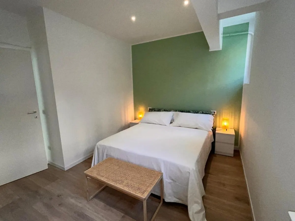 Little Green Flat In Bande Nere Area Milán Apartmán